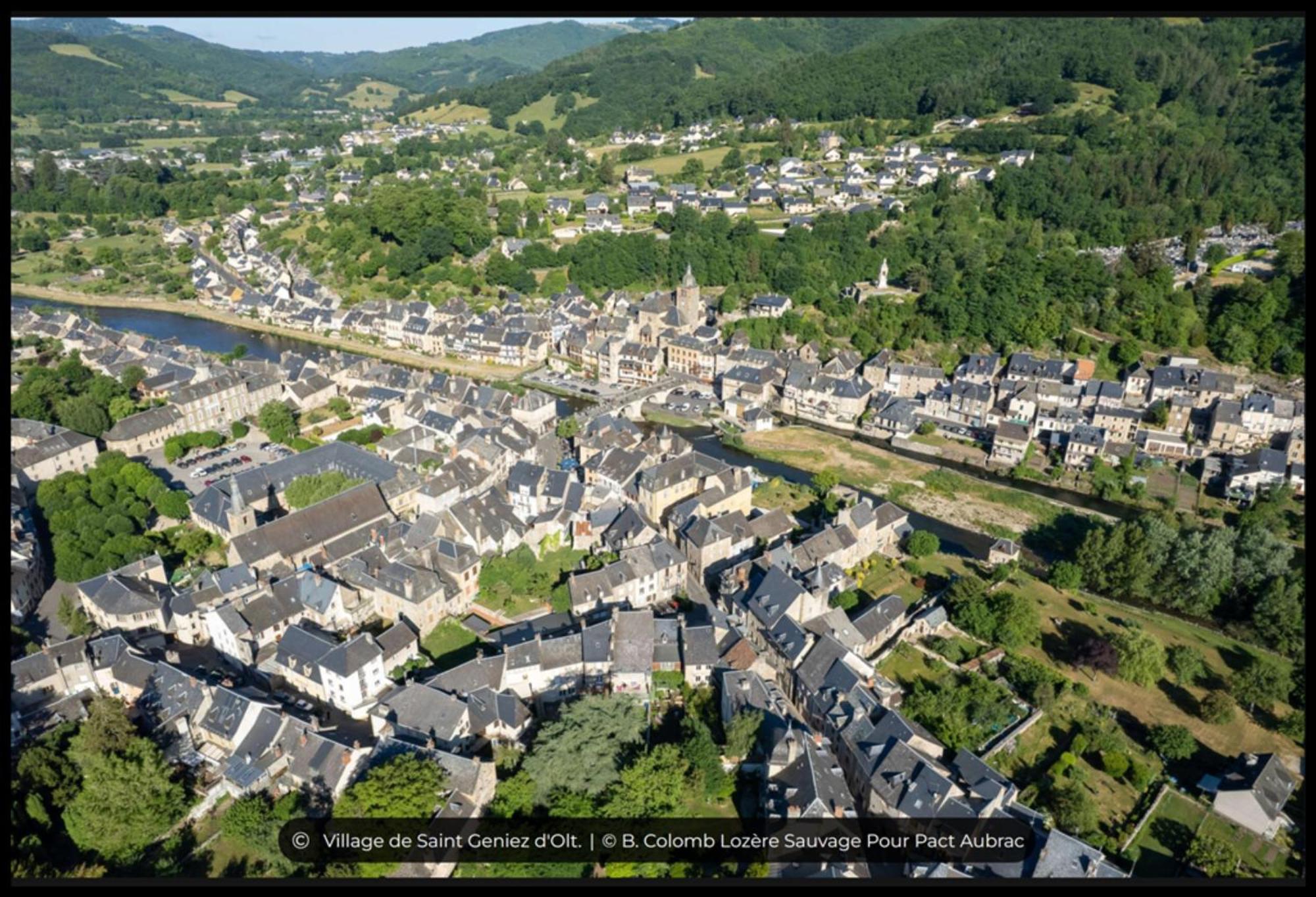 Riverrun Saint-Geniez-dʼOlt エクステリア 写真
